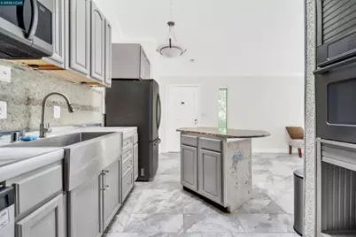 1544 Bailey Rd #30, Concord, CA 94521 - Photo 7