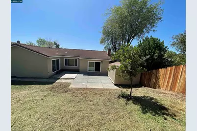 124 Fuschia Ct, Martinez, CA 94553 - Photo 59
