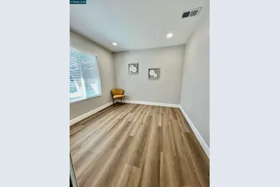 124 Fuschia Ct, Martinez, CA 94553 - Photo 43