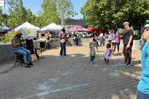 1555 Lakeside Dr, Oakland, CA 94612 - Photo 43