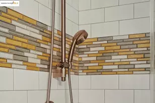 1555 Lakeside Dr, Oakland, CA 94612 - Photo 25