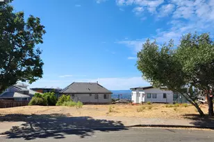 3715 Stanhope Ct, Santa Rosa, CA 95404 - Photo 1