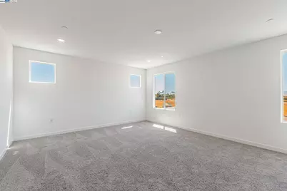 362 Astilbe Street, Discovery Bay, CA 94505 - Photo 5