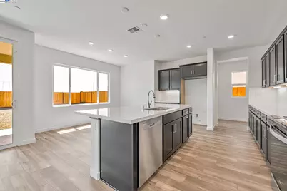 362 Astilbe Street, Discovery Bay, CA 94505 - Photo 3