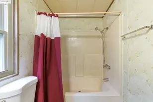 1954 84th Ave, Oakland, CA 94621 - Photo 13