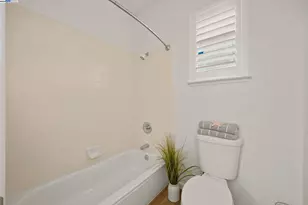 1708 Latigo Ln, Healdsburg, CA 95448 - Photo 23