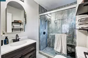 1324 104th Ave, Oakland, CA 94603 - Photo 25