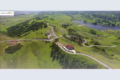 22649 Country View Ct, San Jose, CA 95120 - Photo 17