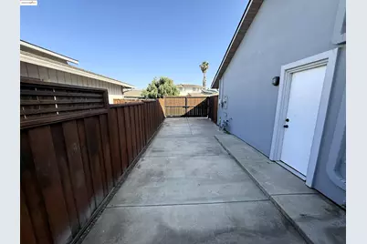 301 Discovery Bay Blvd, Discovery Bay, CA 94505 - Photo 21