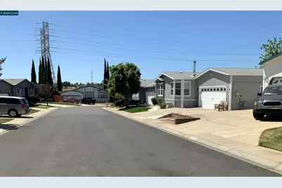 1920 Geneva Ln, Antioch, CA 94509 - Photo 51