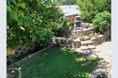 1920 Geneva Ln, Antioch, CA 94509 - Photo 5