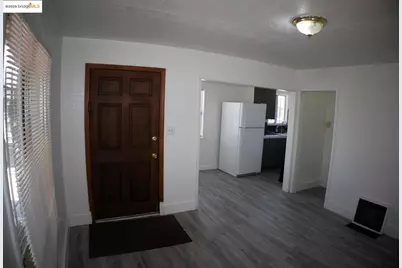 6921 Flora St, Oakland, CA 94621 - Photo 7