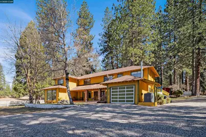 1324 Alves Dr, Weed, CA 96094 - Photo 1