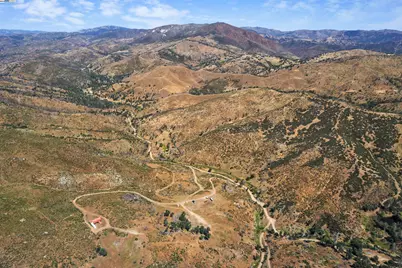 11821 Del Puerto Canyon Rd, Livermore, CA 94550 - Photo 31