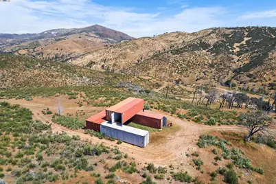 11821 Del Puerto Canyon Rd, Livermore, CA 94550 - Photo 9