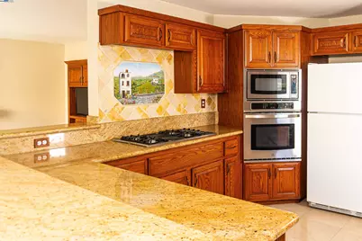 3270 Formby Ln, Fairfield, CA 94534 - Photo 7