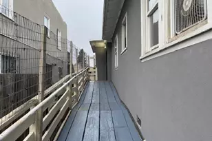 1317 83rd Ave, Oakland, CA 94621 - Photo 5