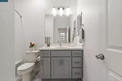 28 Springbrook Ln, Pittsburg, CA 94565 - Photo 31