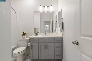 28 Springbrook Ln, Pittsburg, CA 94565 - Photo 31