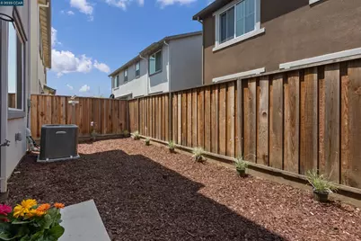 28 Springbrook Ln, Pittsburg, CA 94565 - Photo 39