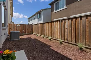 28 Springbrook Ln, Pittsburg, CA 94565 - Photo 39