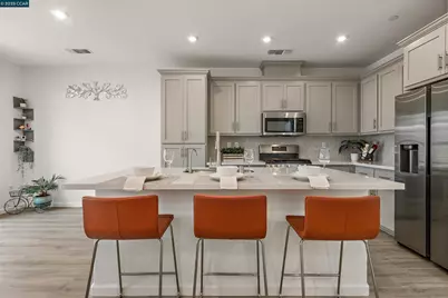 28 Springbrook Ln, Pittsburg, CA 94565 - Photo 1