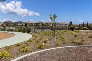 28 Springbrook Ln, Pittsburg, CA 94565 - Photo 47