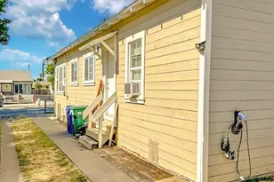 10504 Voltaire Ave, Oakland, CA 94603 - Photo 3