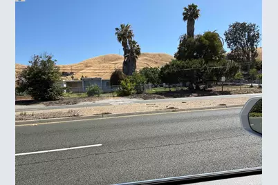 41252 Mission Blvd, Fremont, CA 94539 - Photo 3