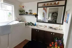 136 Castle Ct, Fortuna, CA 95540 - Photo 7