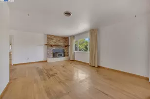 19394 Bainter Ave, Los Gatos, CA 95030 - Photo 17