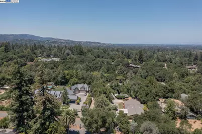 19394 Bainter Ave, Los Gatos, CA 95030 - Photo 33