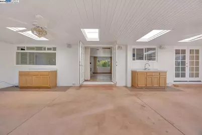 19394 Bainter Ave, Los Gatos, CA 95030 - Photo 23