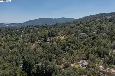 19394 Bainter Ave, Los Gatos, CA 95030 - Photo 35