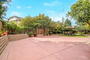 941 Bluerock Dr, Antioch, CA 94509 - Photo 43