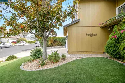 941 Bluerock Dr, Antioch, CA 94509 - Photo 5