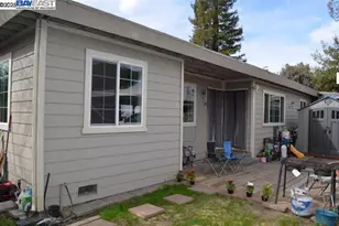 487 Hearn Ave, Santa Rosa, CA 95407 - Photo 3