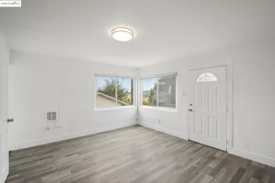 8117 Ney Ave, Oakland, CA 94605 - Photo 17