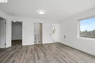 8117 Ney Ave, Oakland, CA 94605 - Photo 23