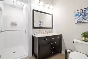 2207 21st St, Oakland, CA 94606 - Photo 25