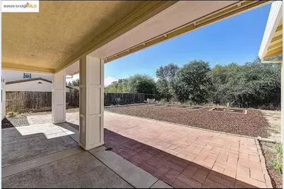 9670 Canopy Tree St, Roseville, CA 95747 - Photo 15