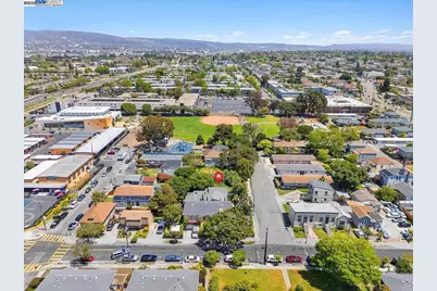 310 Spruce St, Alameda, CA 94501 - Photo 5