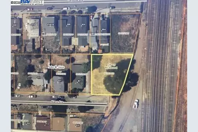Alamo Ave, Richmond, CA 94801 - Photo 1