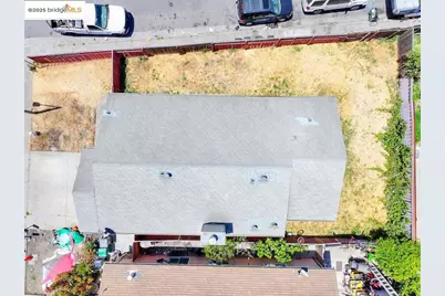 10500 Creekside Circle, Oakland, CA 94603 - Photo 29