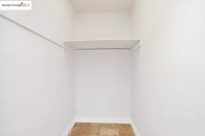 10500 Creekside Circle, Oakland, CA 94603 - Photo 21