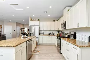 9409 Carter Ct, Stockton, CA 95209 - Photo 11