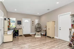 9409 Carter Ct, Stockton, CA 95209 - Photo 7