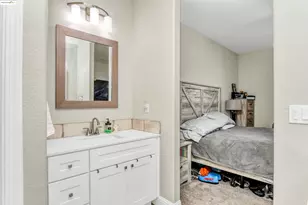 9409 Carter Ct, Stockton, CA 95209 - Photo 17