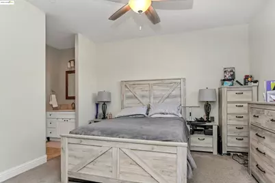 9409 Carter Ct, Stockton, CA 95209 - Photo 15