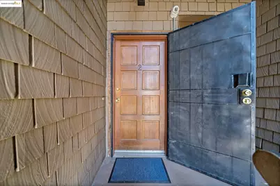 3501 35th Ave #2, Oakland, CA 94619 - Photo 23